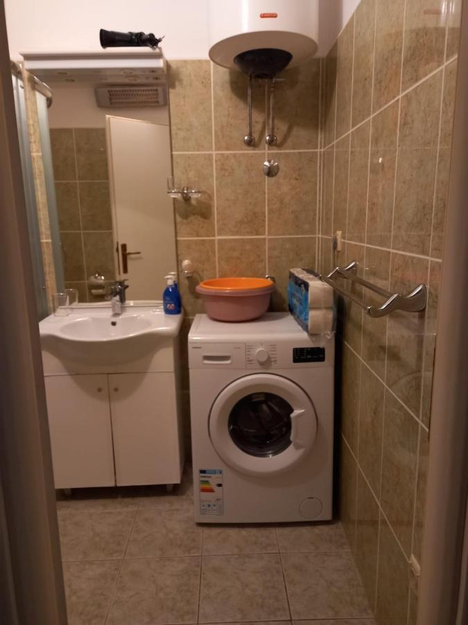 Jelena Apartment Omiš Екстериор снимка