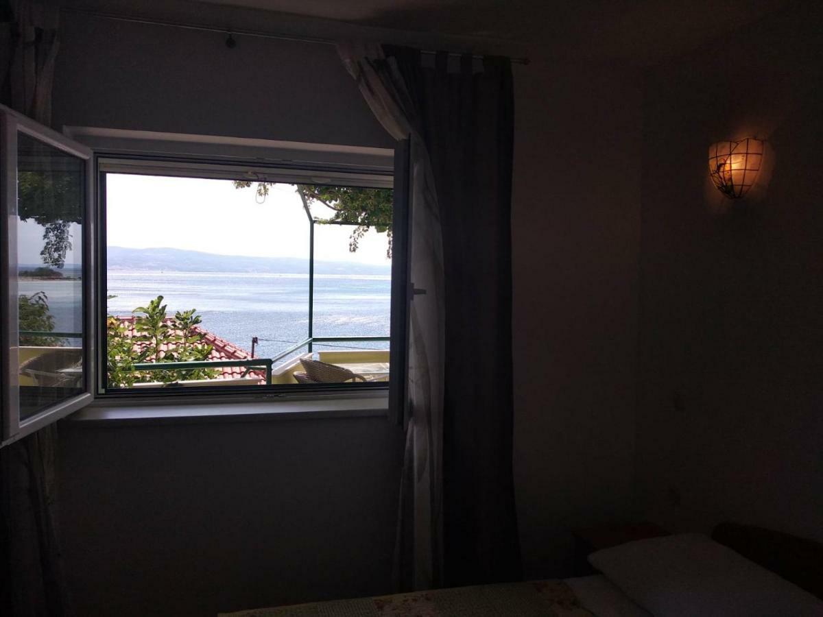 Jelena Apartment Omiš Екстериор снимка