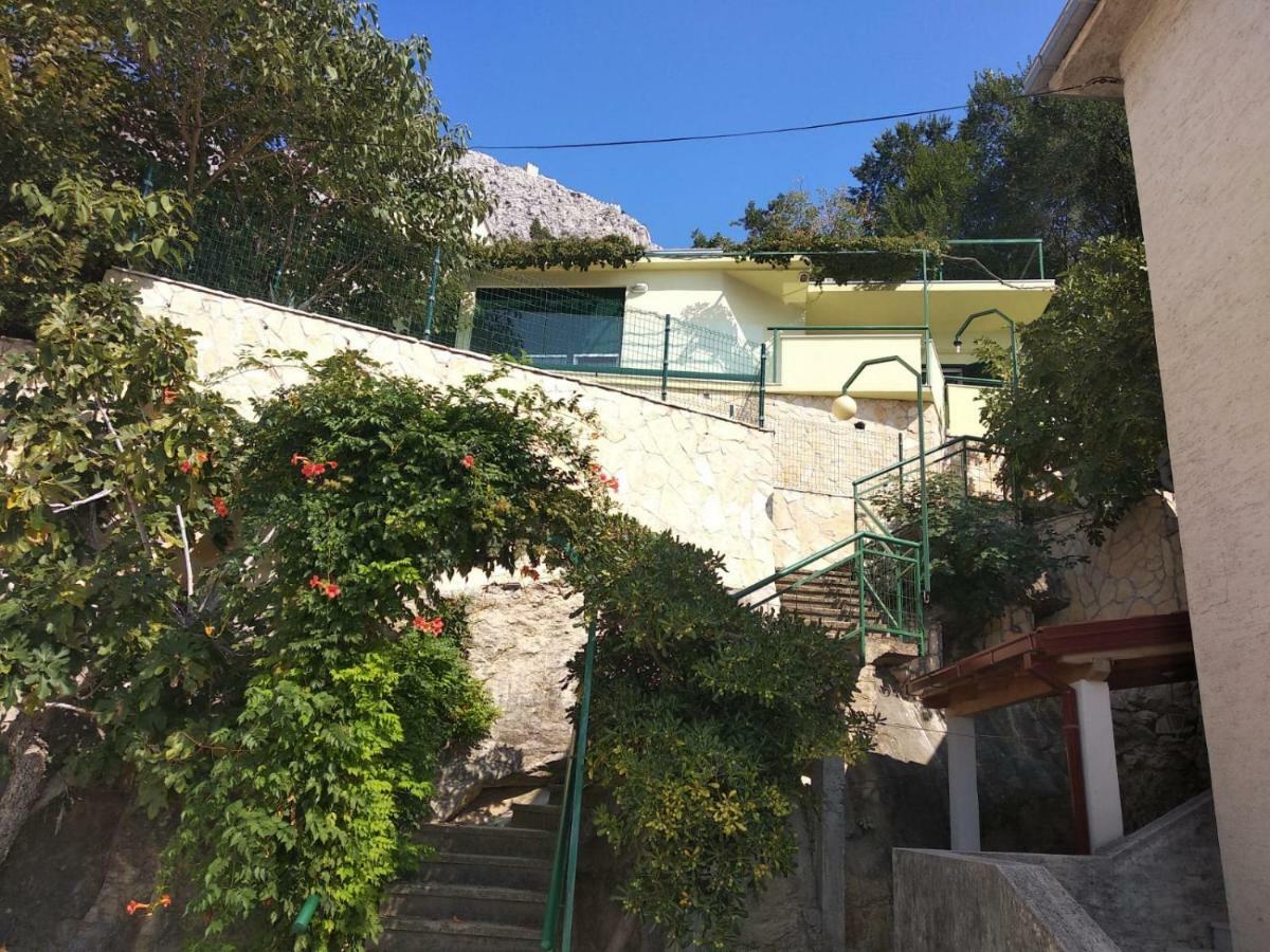Jelena Apartment Omiš Екстериор снимка